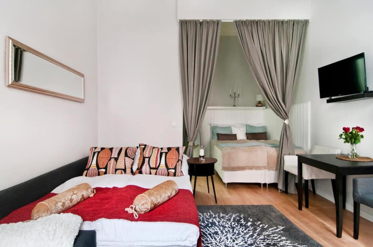 Apartment ⍟luxurious And Bright⍟ 5 Min Walk To City Center Wien